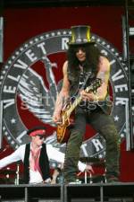 Watch Velvet Revolver: Live at Download Festival Vumoo